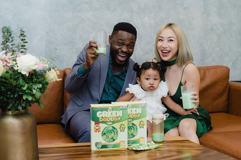 Gia đình chị Lê Thu Phương đại diện hình ảnh cho nhãn hàng Green Daddy
