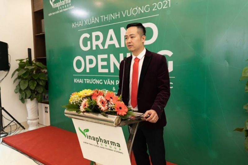 Ông Trần Minh Phương, Tổng giám đốc Vinanutrifood, điều hành chuỗi siêu thị NutriMart